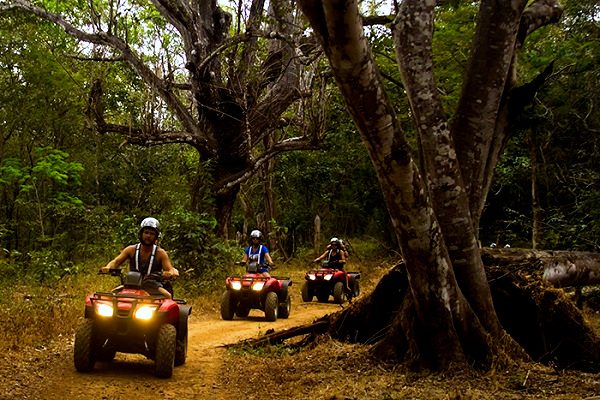Zip lining near Guanacaste Costa Rica