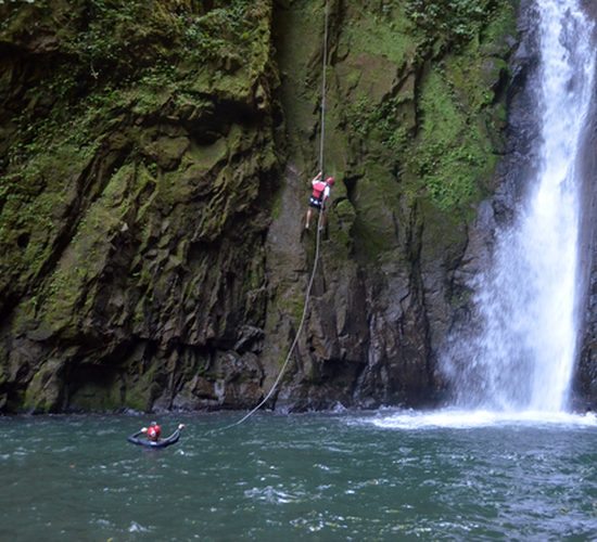 Waterfall Rappeling - Native's Way Costa Rica Tours - Arenal Tours