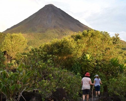 Hiking Arenal volcano Costa Rica
